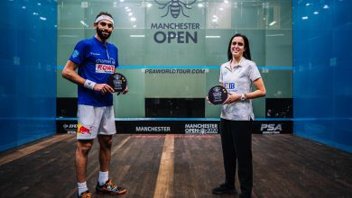 Mohamed ElShorbagy (left) and Nour El Tayeb (right) with the 2020 Manchester Open trophies